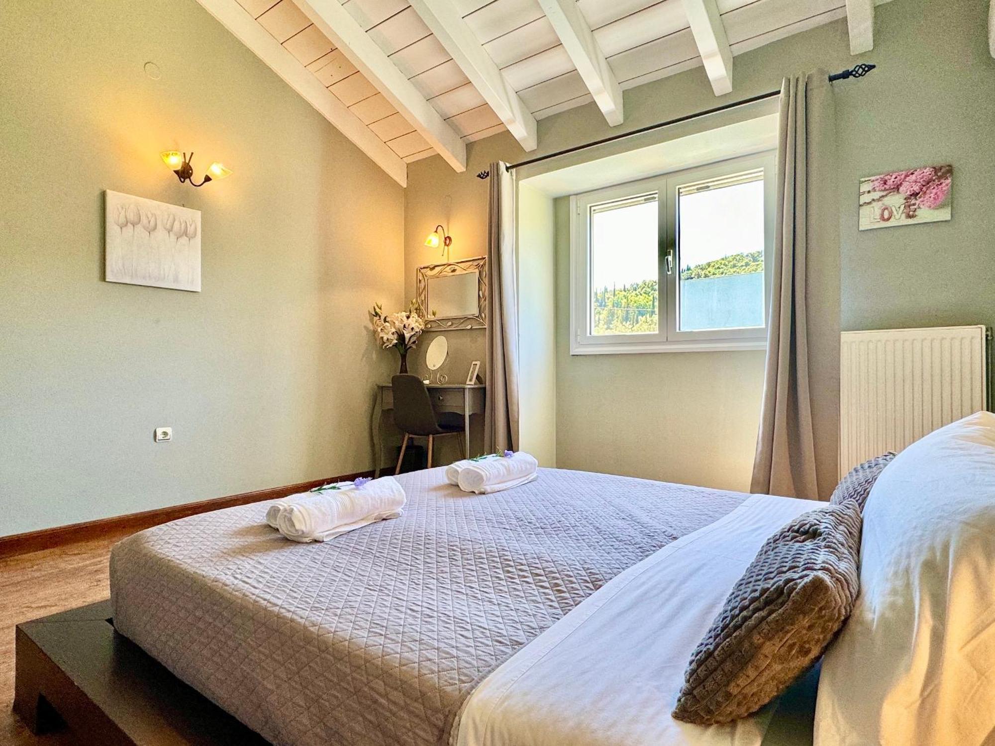Villa Rubina Sidari With Private Pool By Dadovillas Velonádes Exterior photo