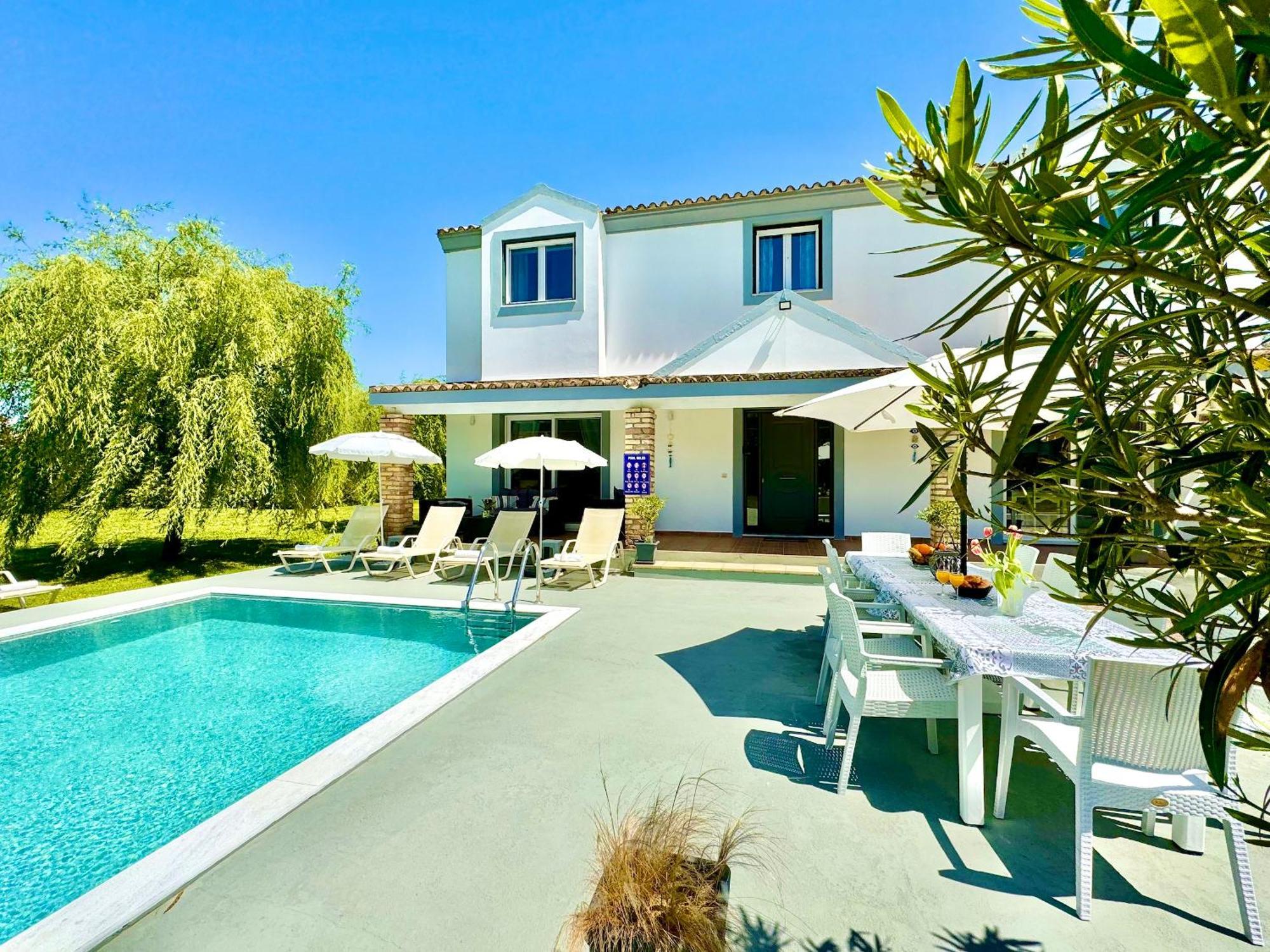 Villa Rubina Sidari With Private Pool By Dadovillas Velonádes Exterior photo